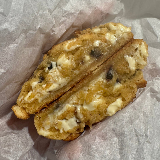 BLUEBERRY MUFFIN